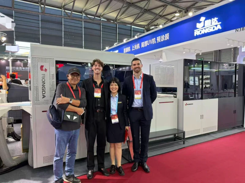 Rongda Packaging at All in Print China 2026: Živá ukážka automatického výrobcu puzdier BFM1000